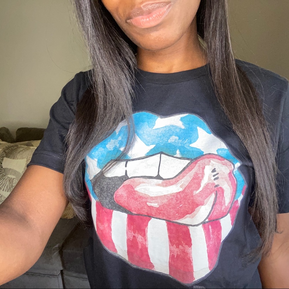 American Lips Graphic Tee🔥Last Size:Small🔥 - Picture 3 of 9